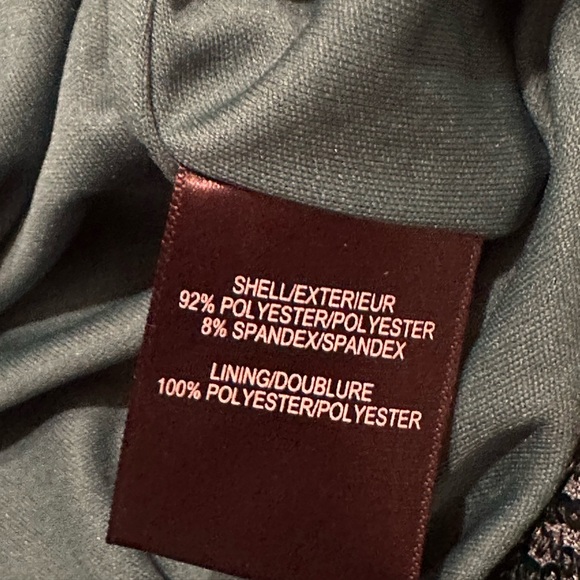 NWT Badgley Mischka
Belle by Badgley Mischka Iris Sequin Flat Front - Picture 9 of 17